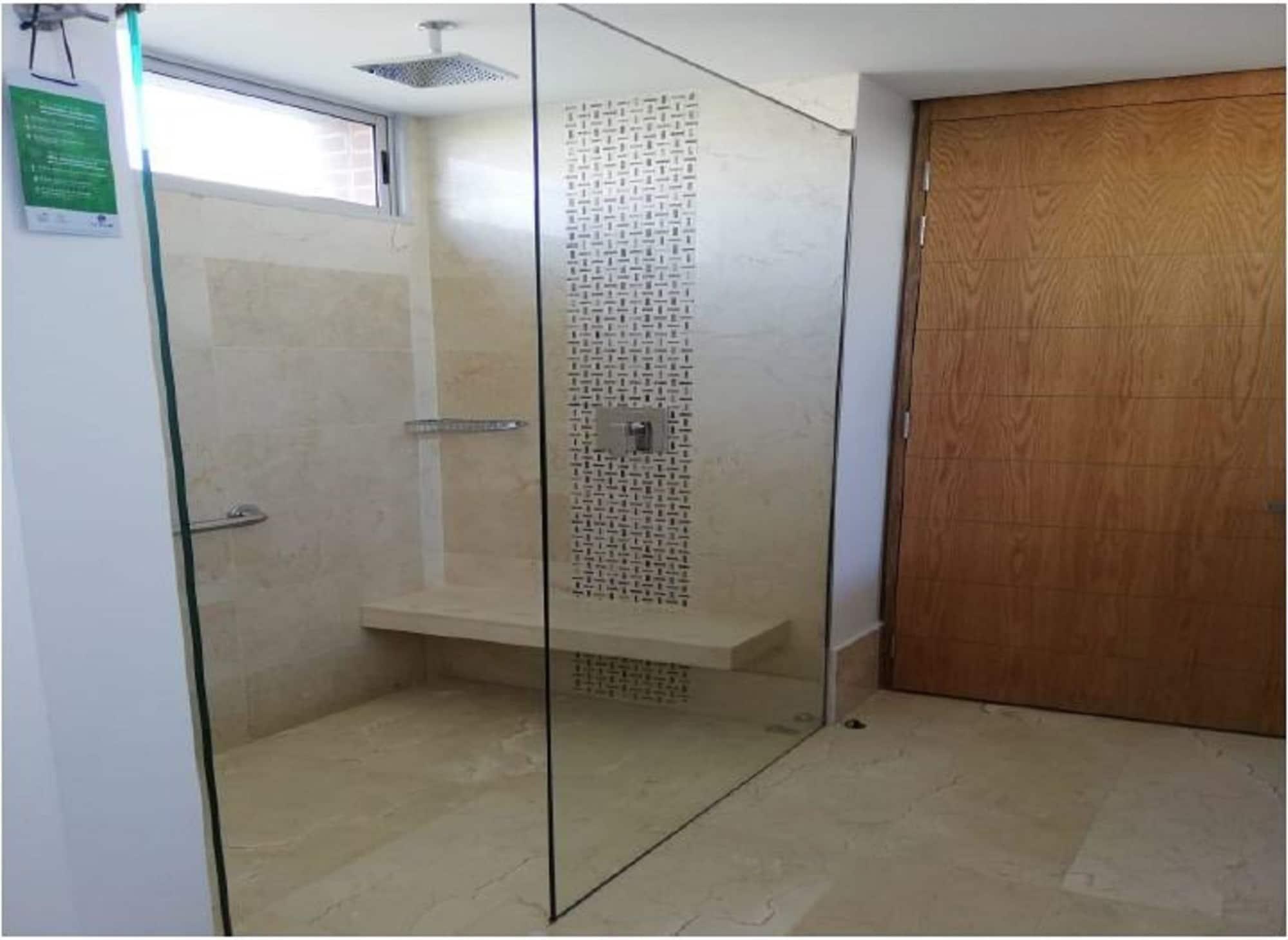 Estelar La Torre Suites Medellín Eksteriør billede