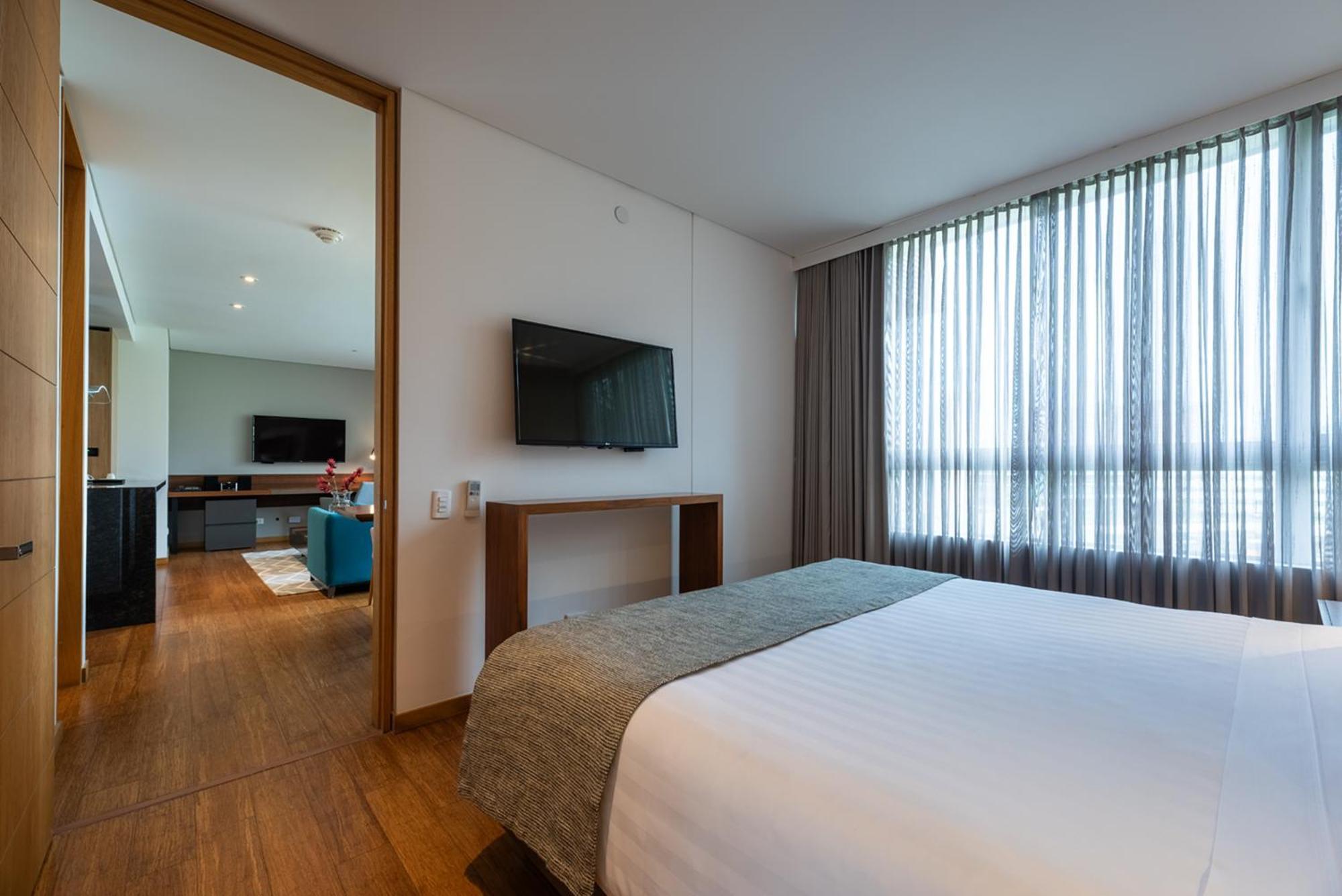 Estelar La Torre Suites Medellín Eksteriør billede