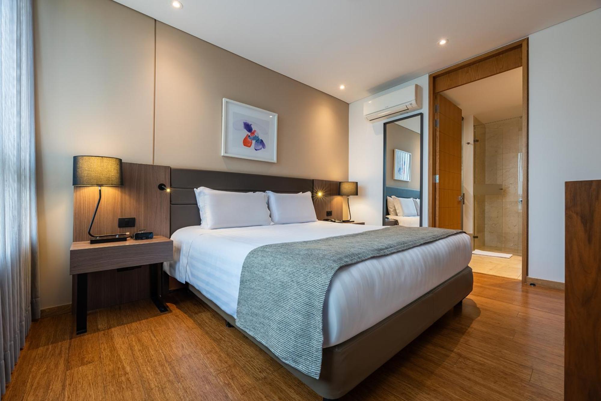 Estelar La Torre Suites Medellín Eksteriør billede